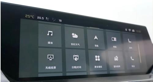 23款凡尔赛同级别车怎么样,两厢最漂亮的车凡尔赛