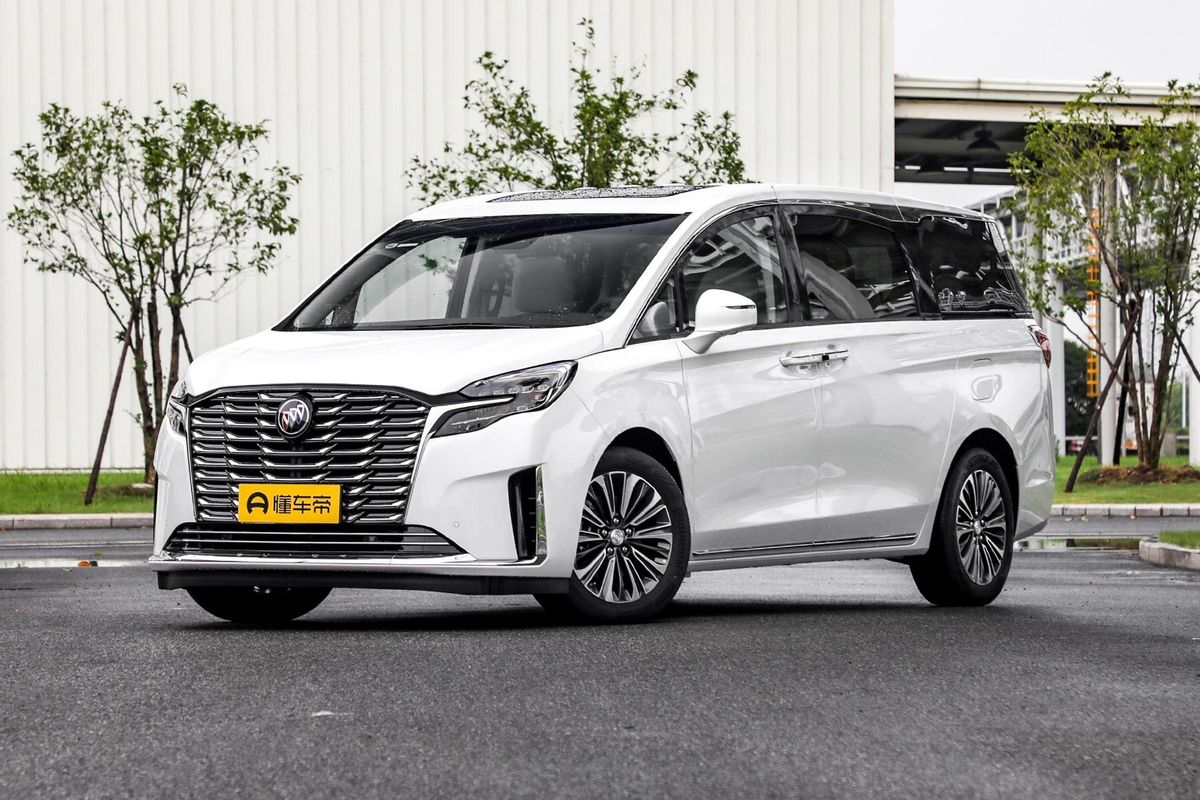 gl8新前脸,新别克gl8es陆尊前脸照片