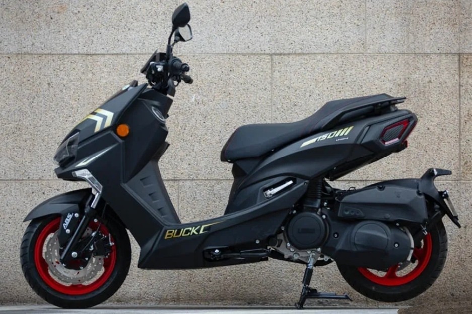 林海新款雄鹿150abs,林海雅马哈150踏板骑行测评