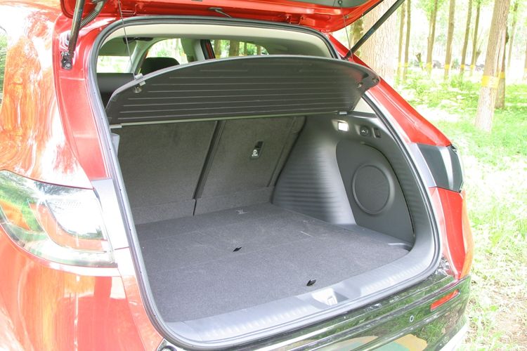 本田xrv1.5t智享版动力测试,本田xr-v四驱版本