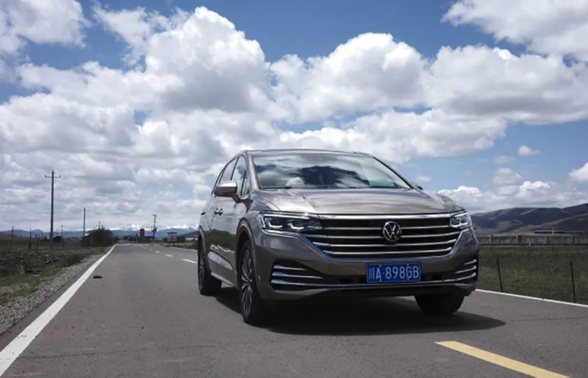 奔驰v260和别克gl8es和大众威然,大众威然旗舰版和gl8艾维亚哪款好