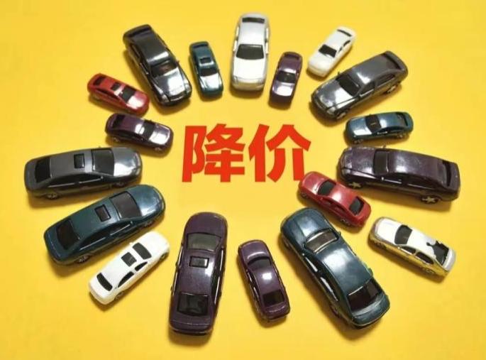 手握12万买“四驱SUV”认准这台，比途观安全，五一自驾游更省心