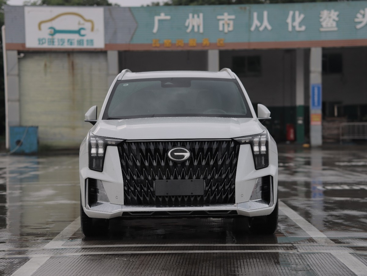 全新第二代gs8够霸气的,第二代gs8六座好还是七座好