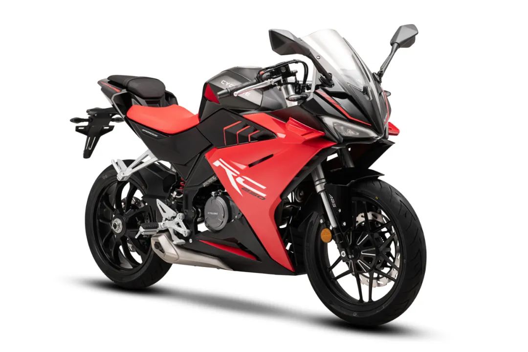 赛科龙RC250价格图片油耗,赛科龙rc250最低座高