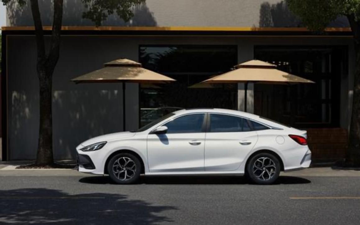 上汽名爵mg5落地价高配,上汽名爵mg5落地