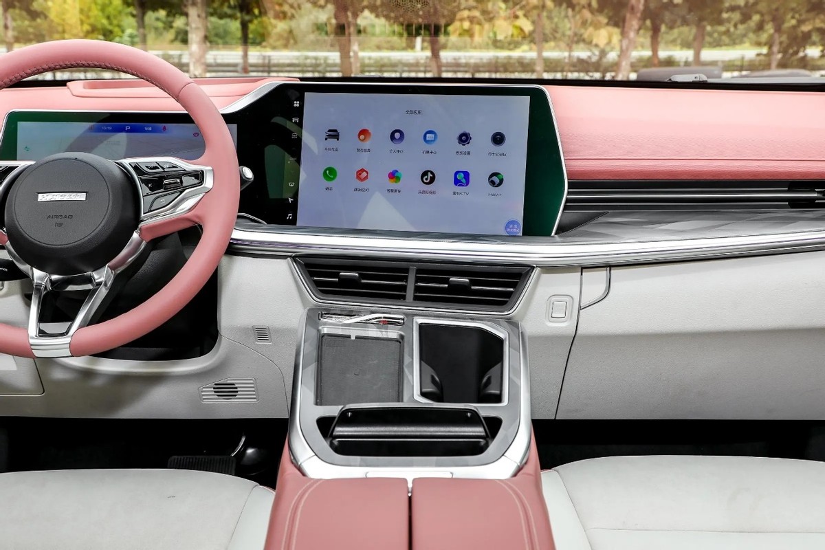 哈弗新神兽混动力值得购买吗,哈弗的神兽跟哈弗h6谁更值得买