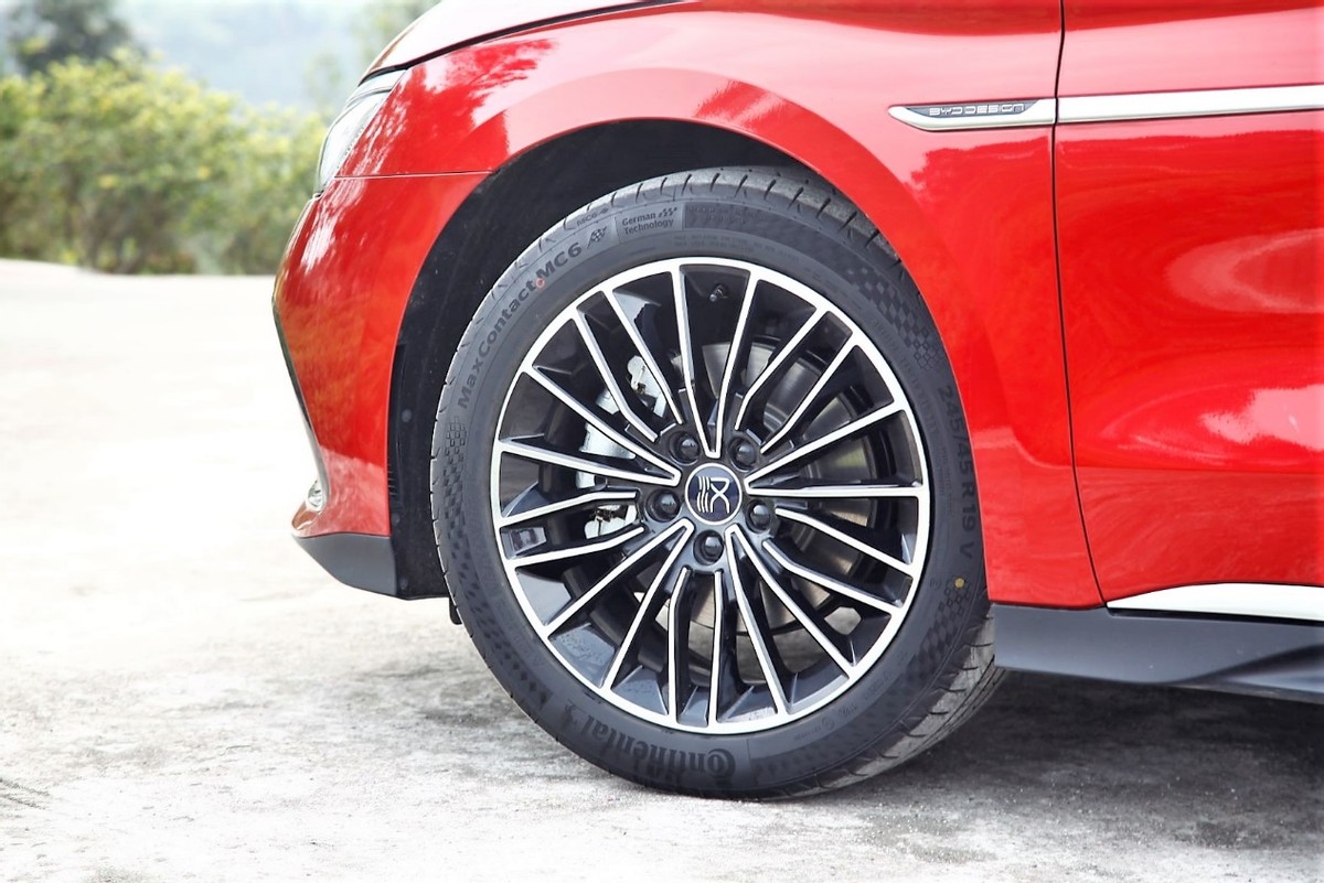 年度最佳操控轮胎,年度最佳越野轮胎