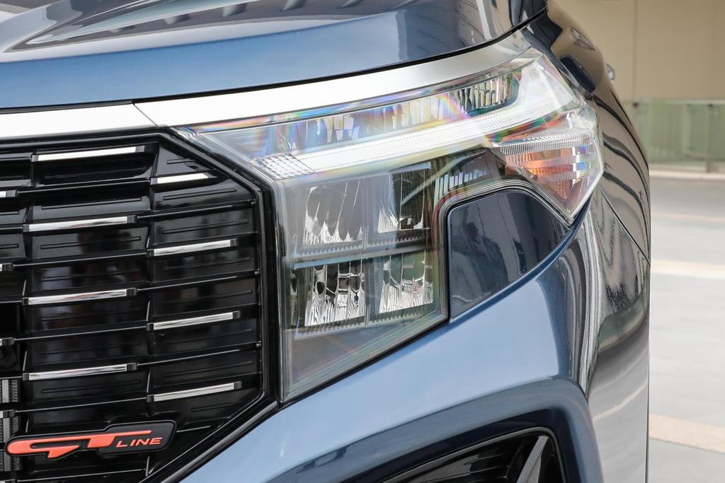 起亚智跑新老款对比测评,新老款起亚智跑对比