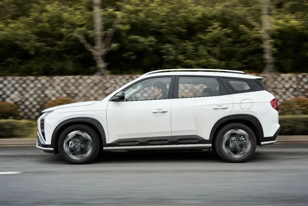 最新款现代沐飒试驾视频,现代suv沐飒和逍客哪个好