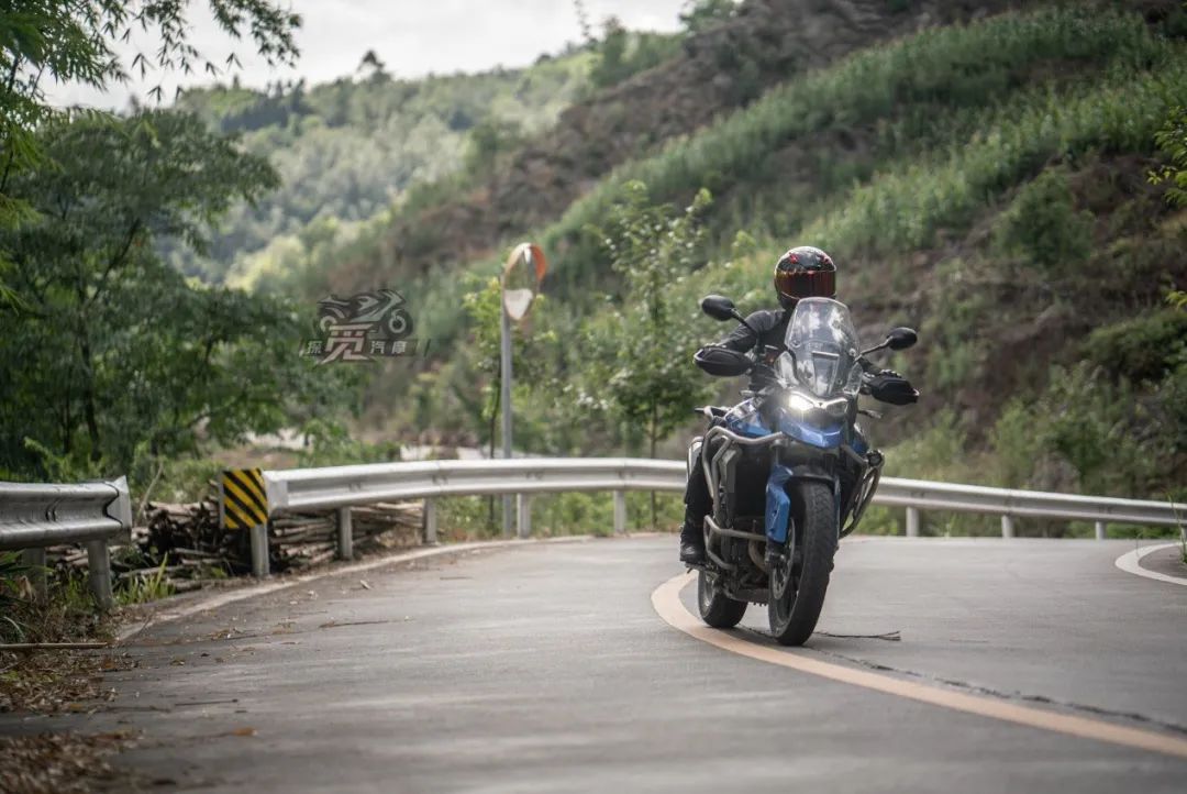 全新凯旋tiger1200gt测评,凯旋tiger900gt骑行感受