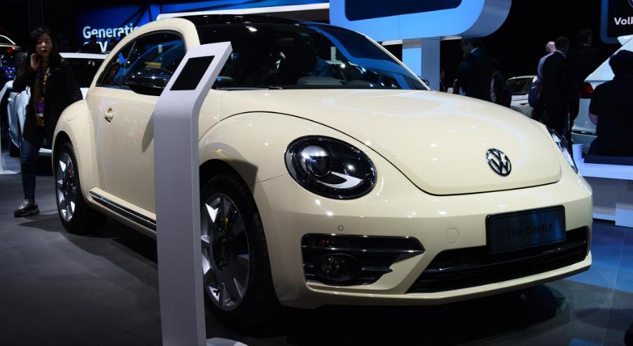 大众新款女士甲壳虫多少钱,大众甲壳虫2023新款女式