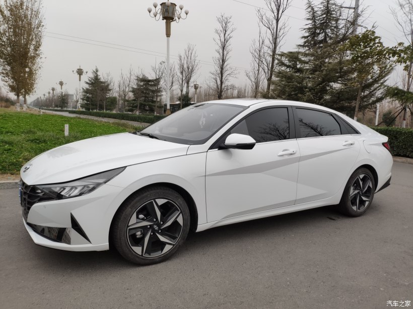 第七代伊兰特新款与老款对比,总结我的用车感受