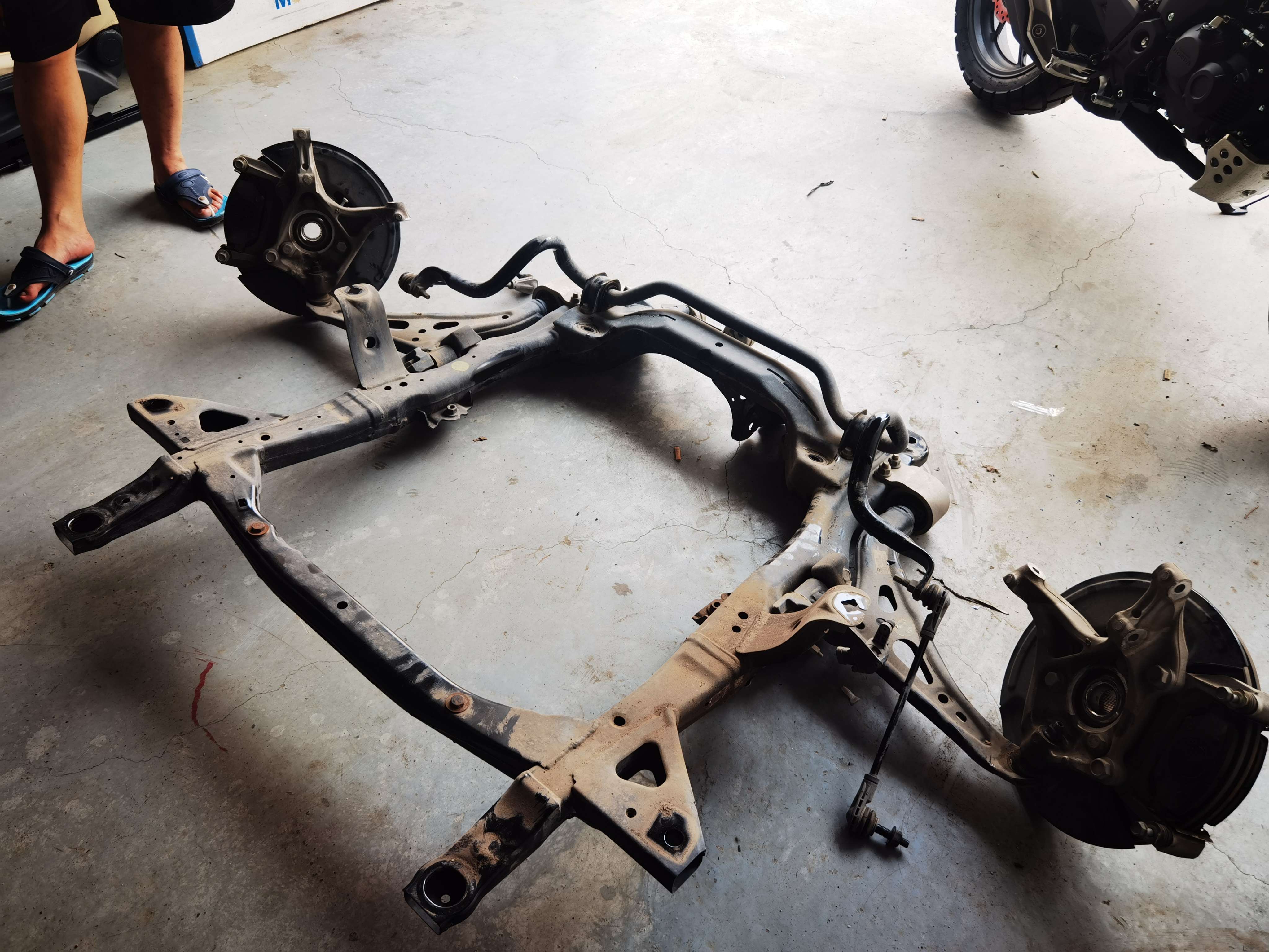 探界者9at变速箱是什么牌子,探界者九速变速箱故障