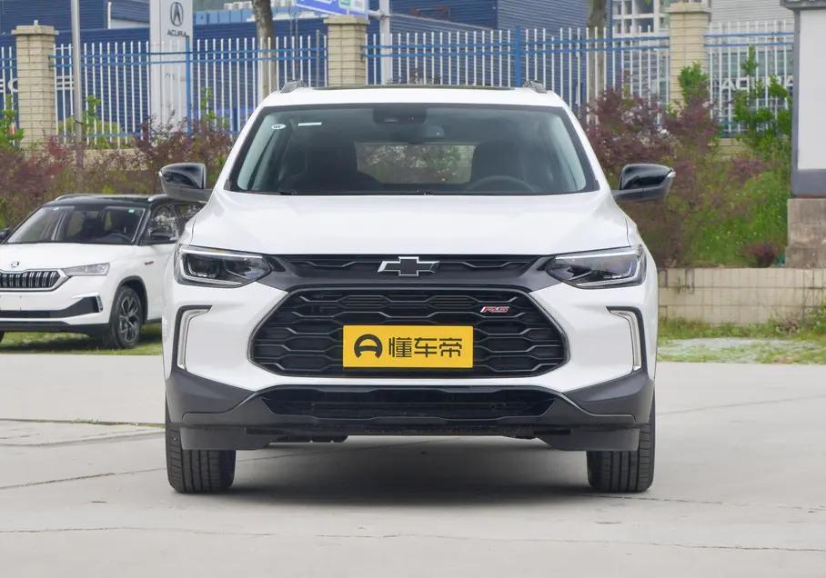 雪佛兰创酷实拍顶配,新款雪佛兰创酷实车曝光