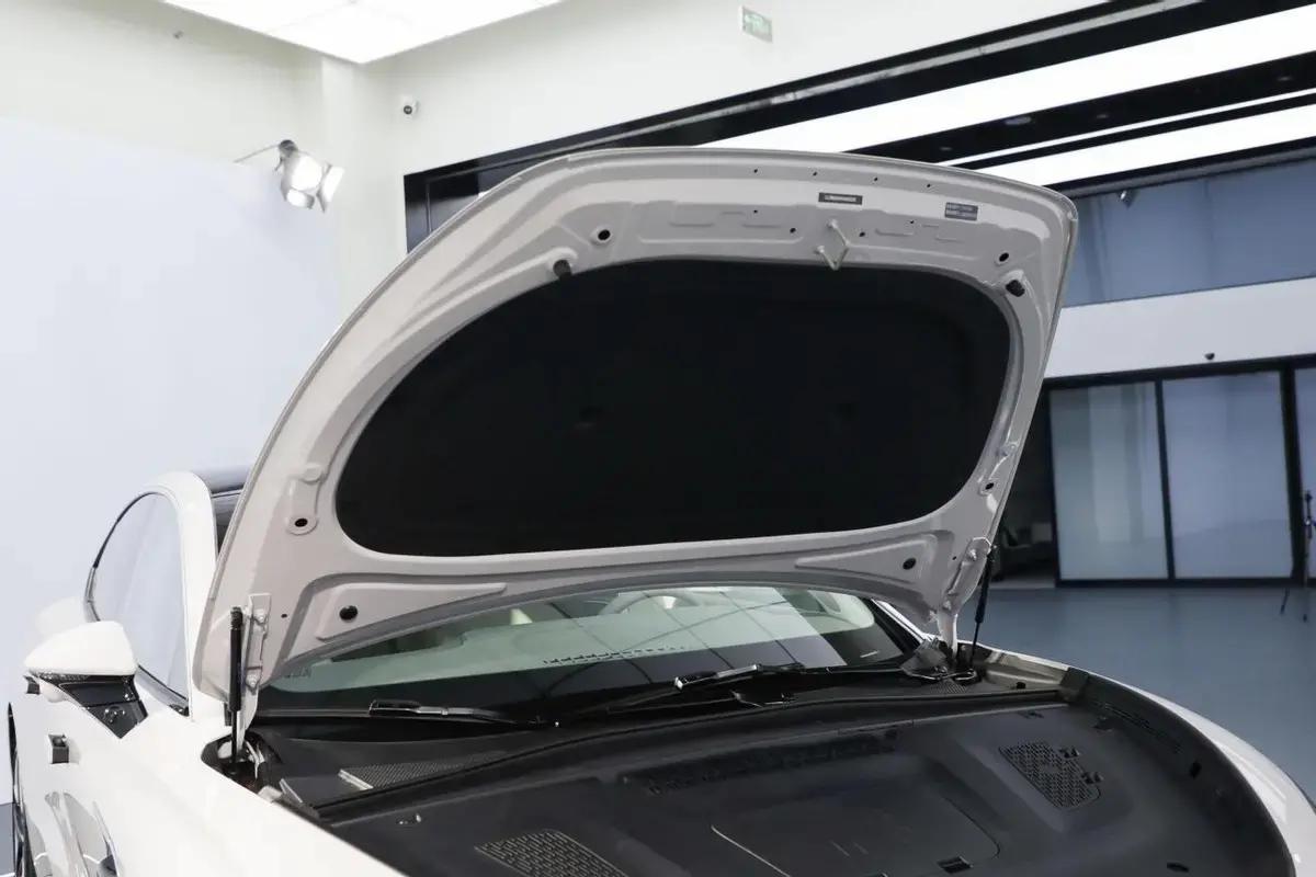 飞凡汽车f7欲凭驾控智能化突围,智能舒适的飞凡f7现已焕新升级