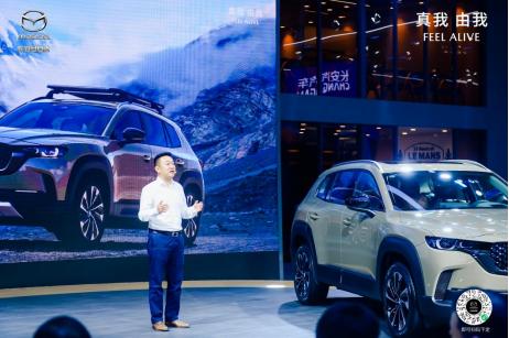 马自达cx-50国产实车谍照曝光,纯粹驾趣suv新mazdacx-5正式预售