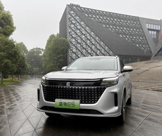 新能源车蓝电e5静态测评,蓝电e5七座试驾