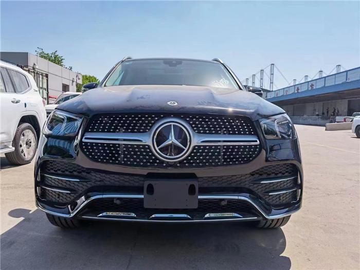 奔驰gle450七座落地价,七座奔驰gle500