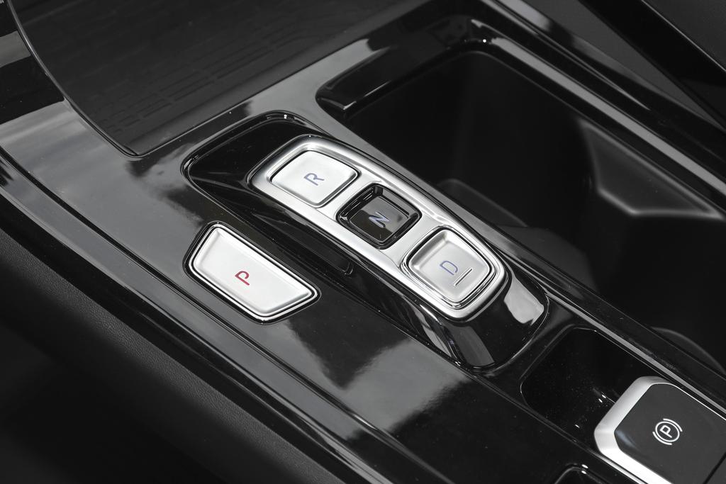 mpv库斯途,库斯途mpv颜色