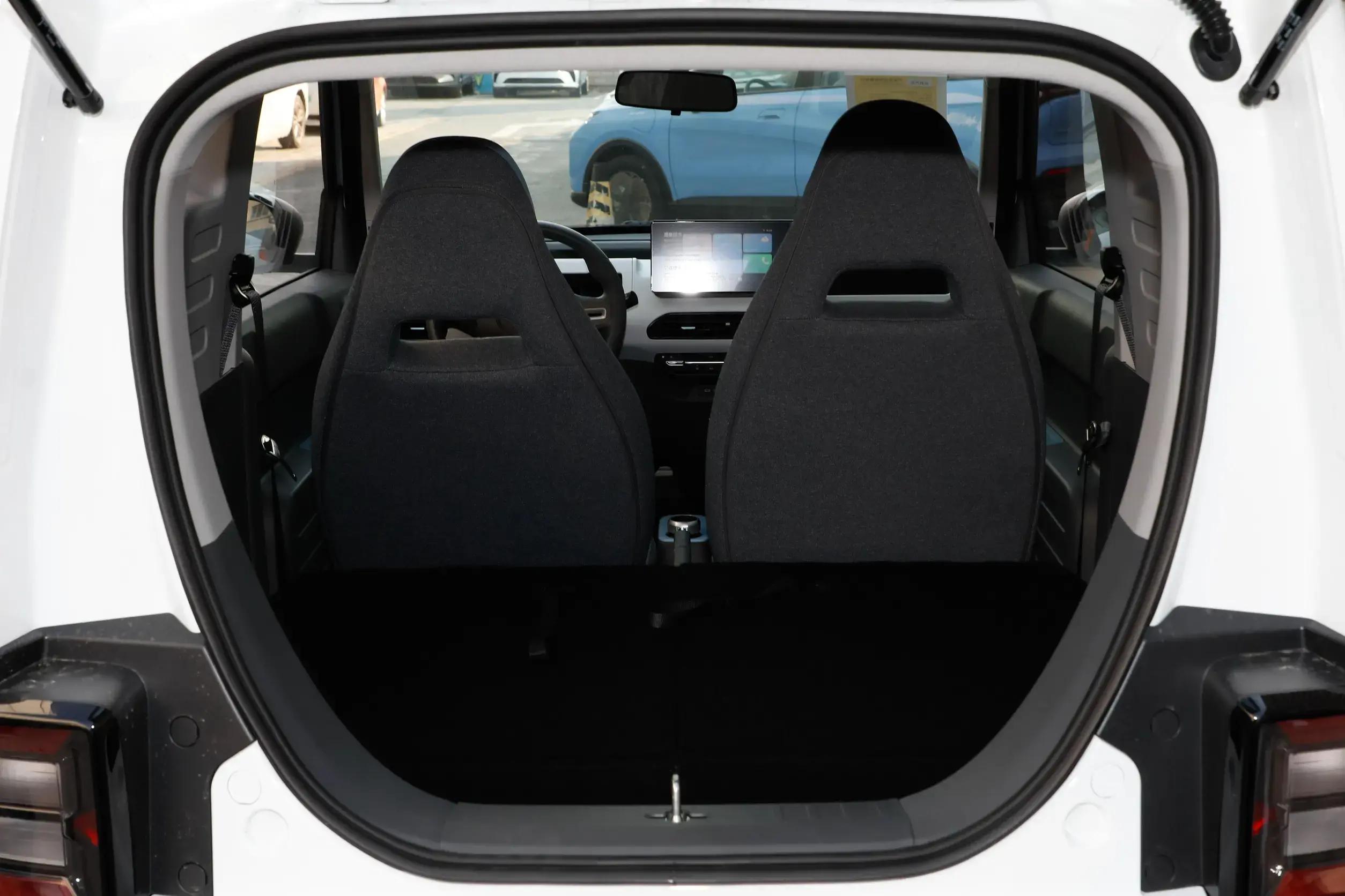 吉利熊猫mini亚运版对比宏光mini,吉利熊猫mini全方位评测