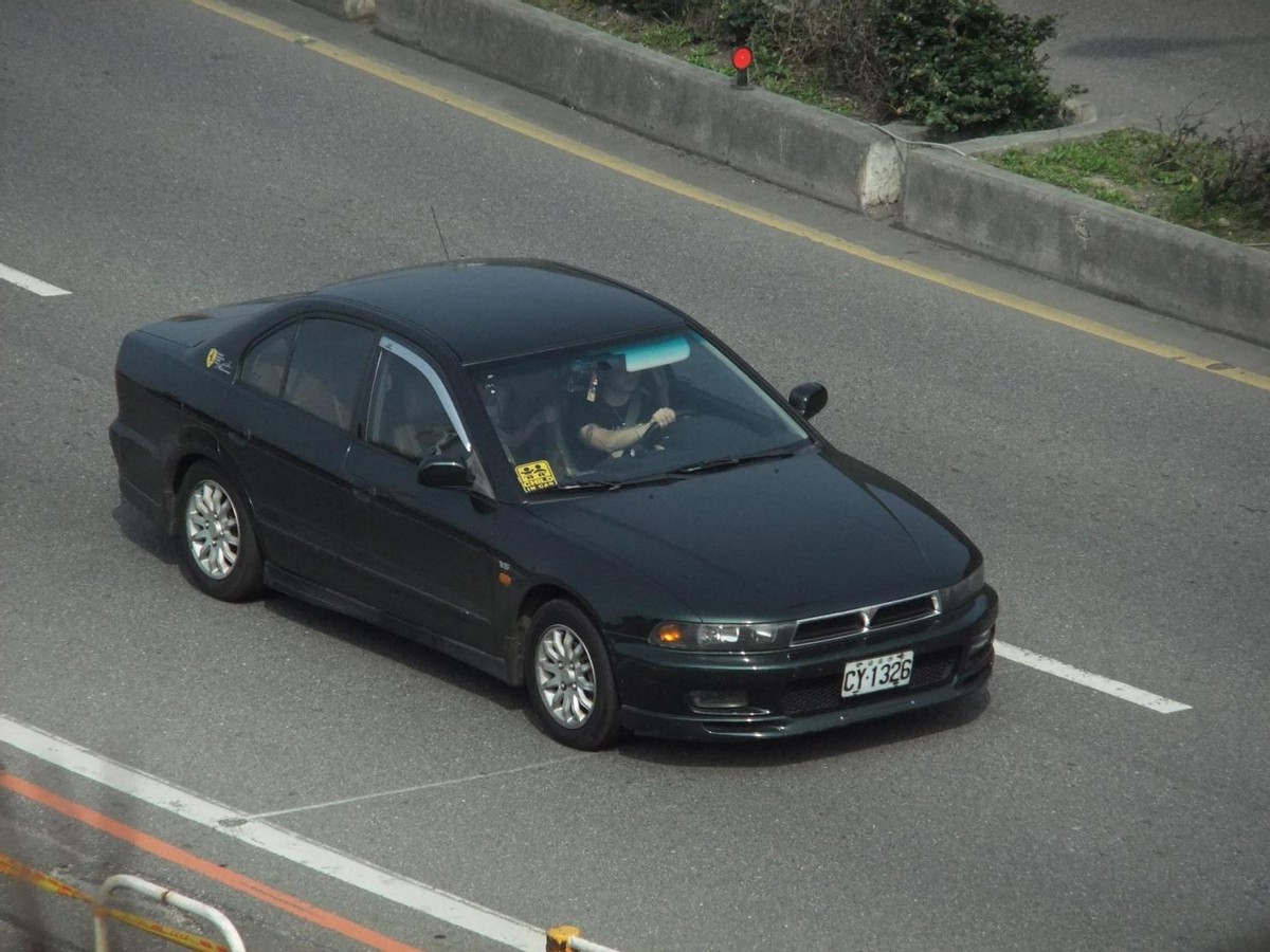 宝岛车事|不可貌相的“鲨鱼头”——三菱第八代戈蓝的那些事