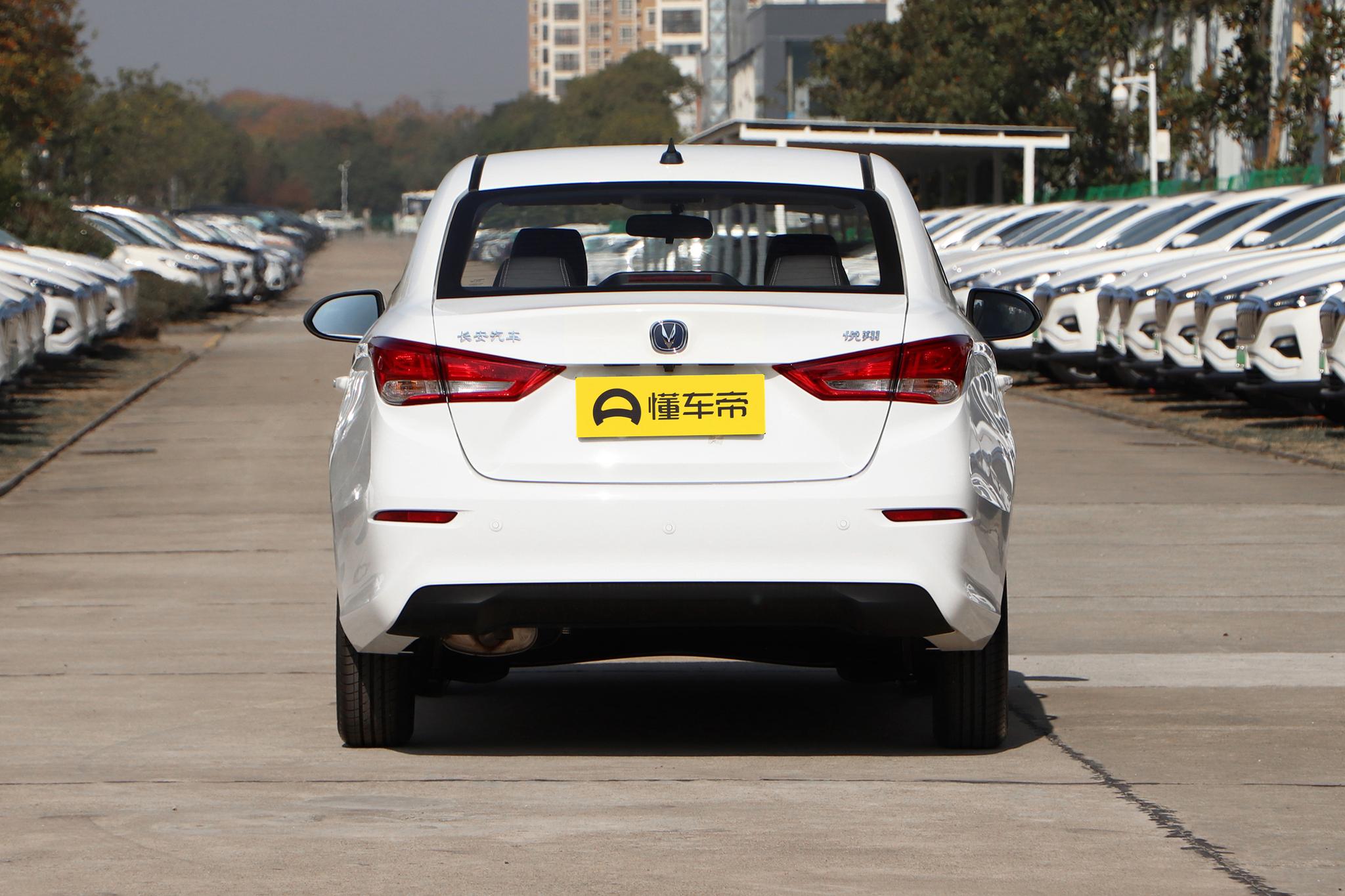 长安悦翔值得购买吗,长安悦翔怎么样值得购买吗