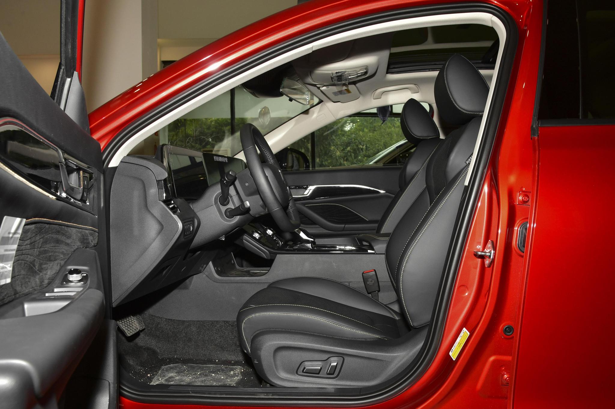 想买款经济实惠的车,想买质量好的家用车