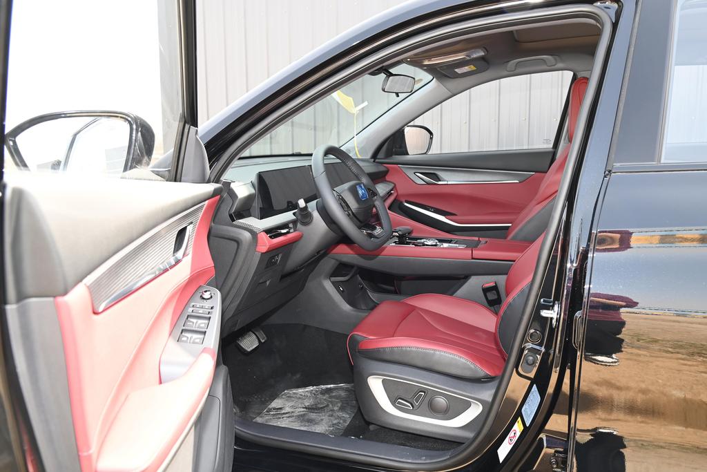 长安cs75plus最新优惠活动,长安cs75plus降价优惠2万现车充足