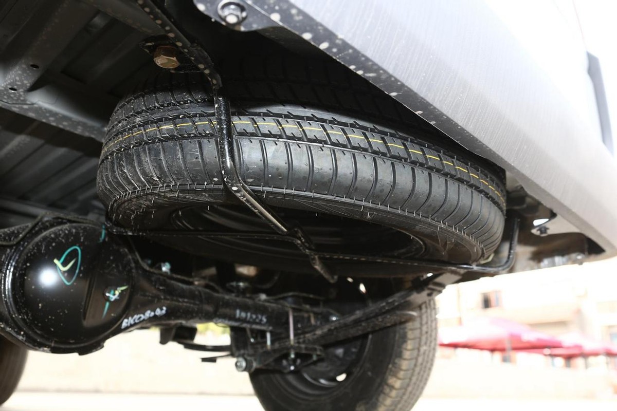 个人买货运版五菱之光有什么弊端,新的五菱之光最便宜多少钱