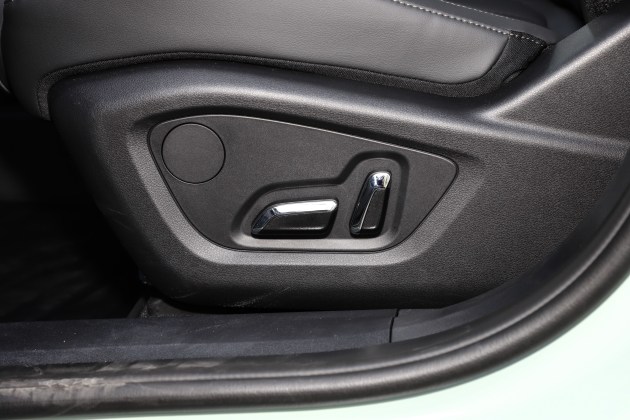 东风风神2023款1.5t豪华款皓瀚评测,试驾东风风神皓极