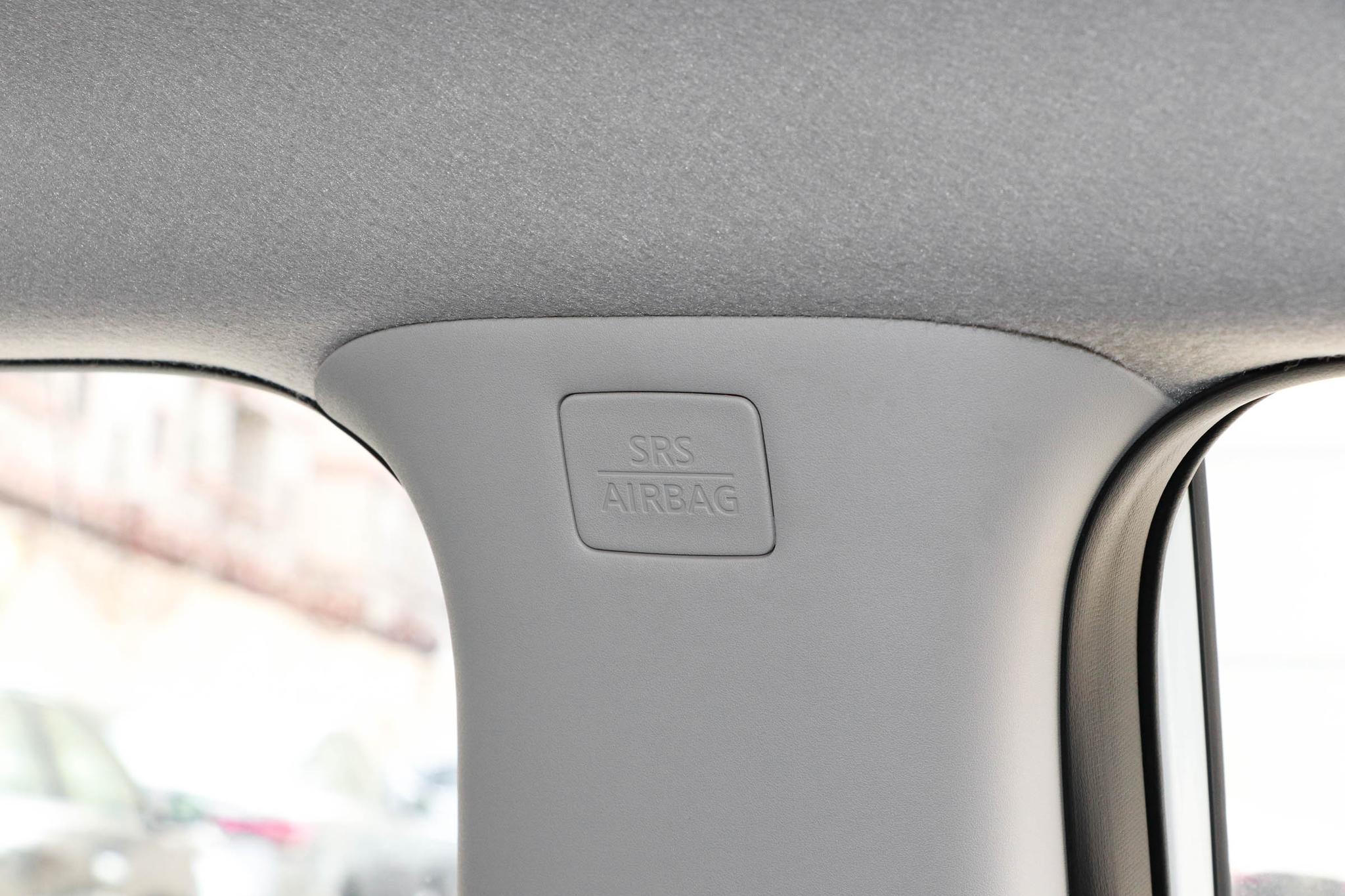 想买省油耐用的轿车，不妨看看蓝鸟，变速箱平顺、后备厢空间大