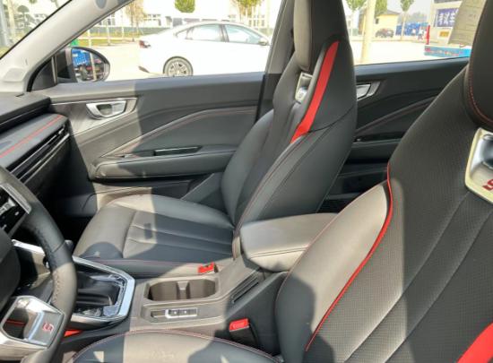 五菱星驰在小型suv销售排名,五菱星驰手动豪华型