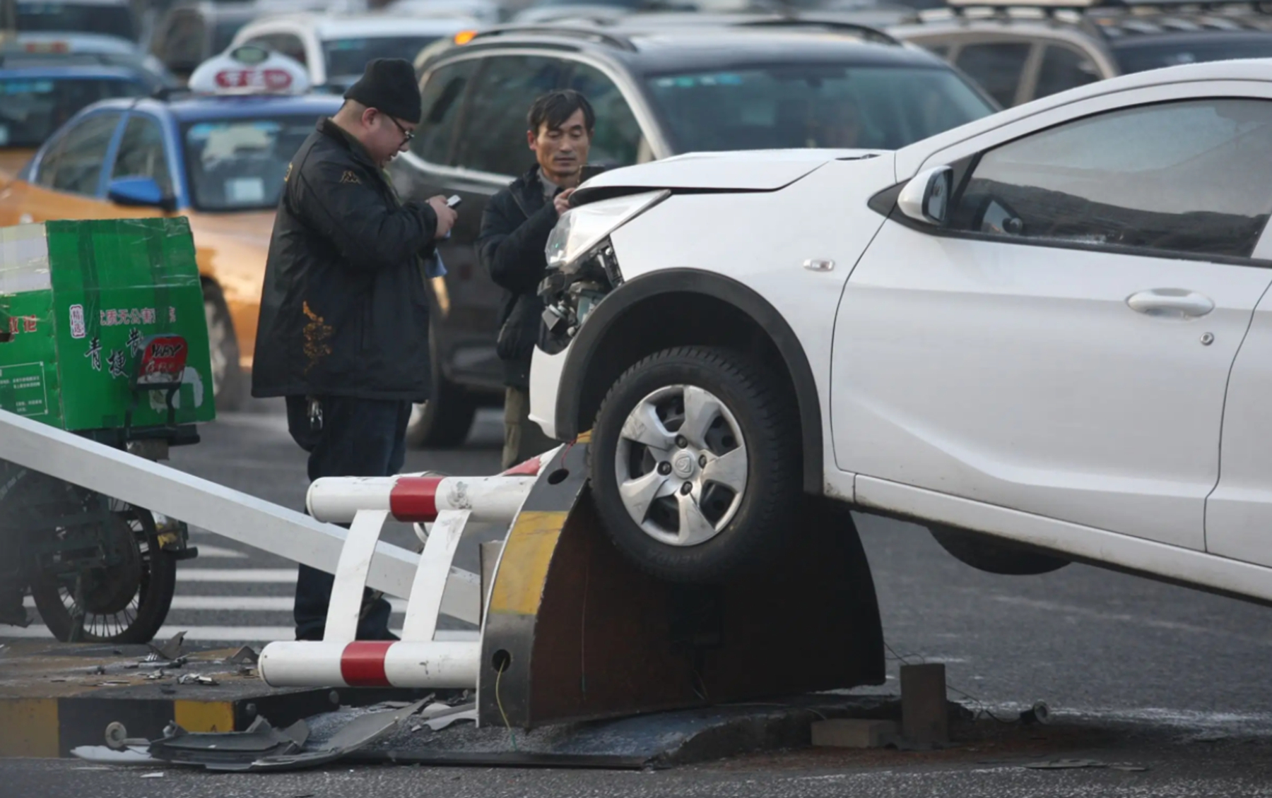 新手司机刹车提醒,刹车失灵的五个前兆遇到了赶紧修