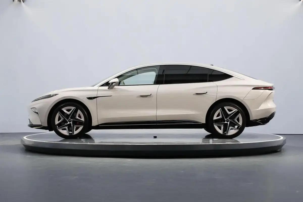 飞凡f7上市售价20.99-30.19万元,智能舒适的飞凡f7现已焕新升级