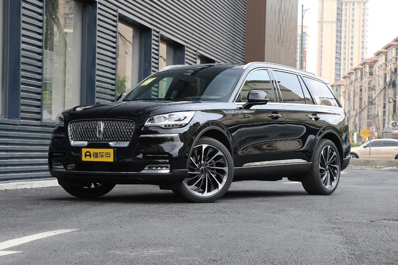 奔驰gle车主到店体验林肯飞行家,奔驰gle与林肯飞行家全面比较