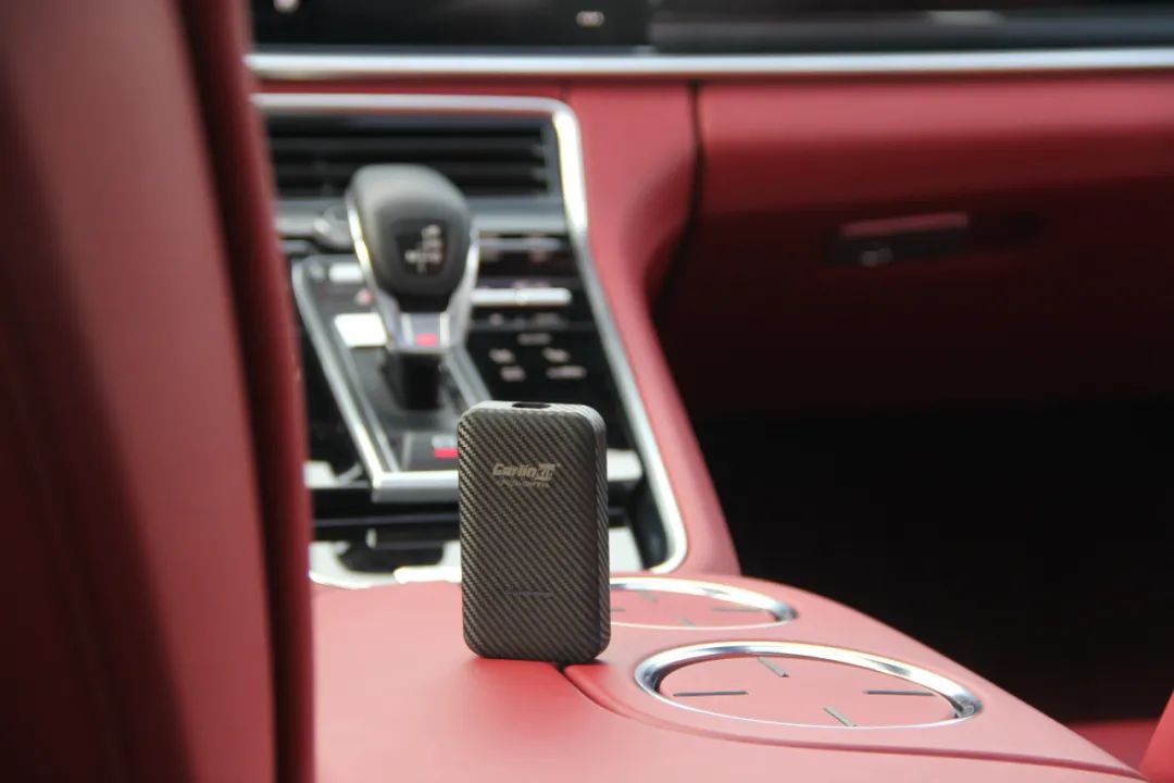 有线carplay无线carplay专用盒子,carplay有线盒子