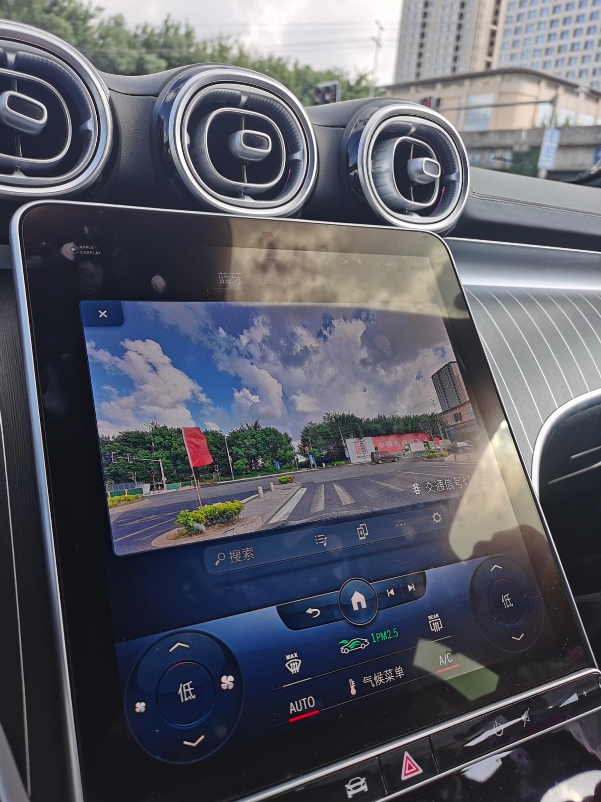 长轴距奔驰c级2024款多长,奔驰c级w124