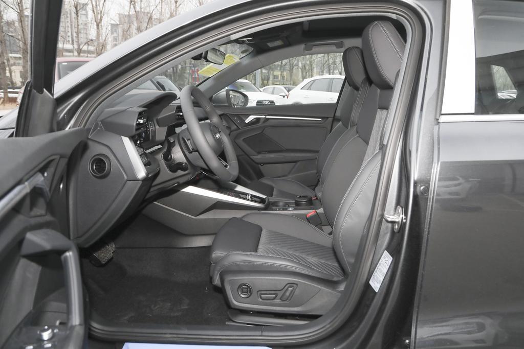 新奥迪a3外形,奥迪a3