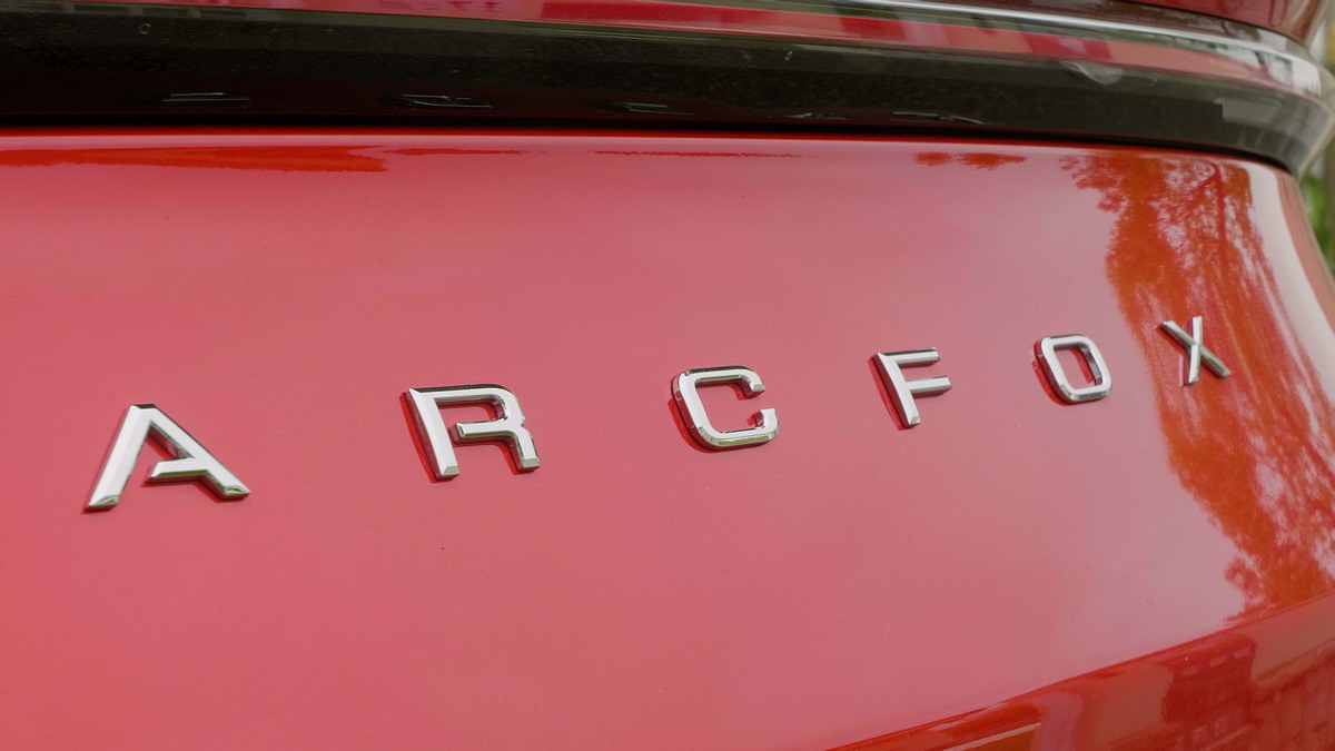 极狐阿尔法s真实车主使用视频,极狐阿尔法t2023款车主真实感受