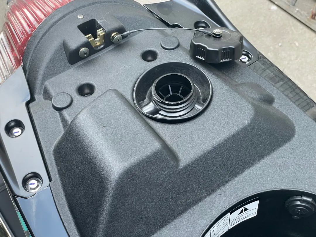 金城摩托提拉米苏都市版jc150t-ae,金城adiva200和金城提拉米苏200