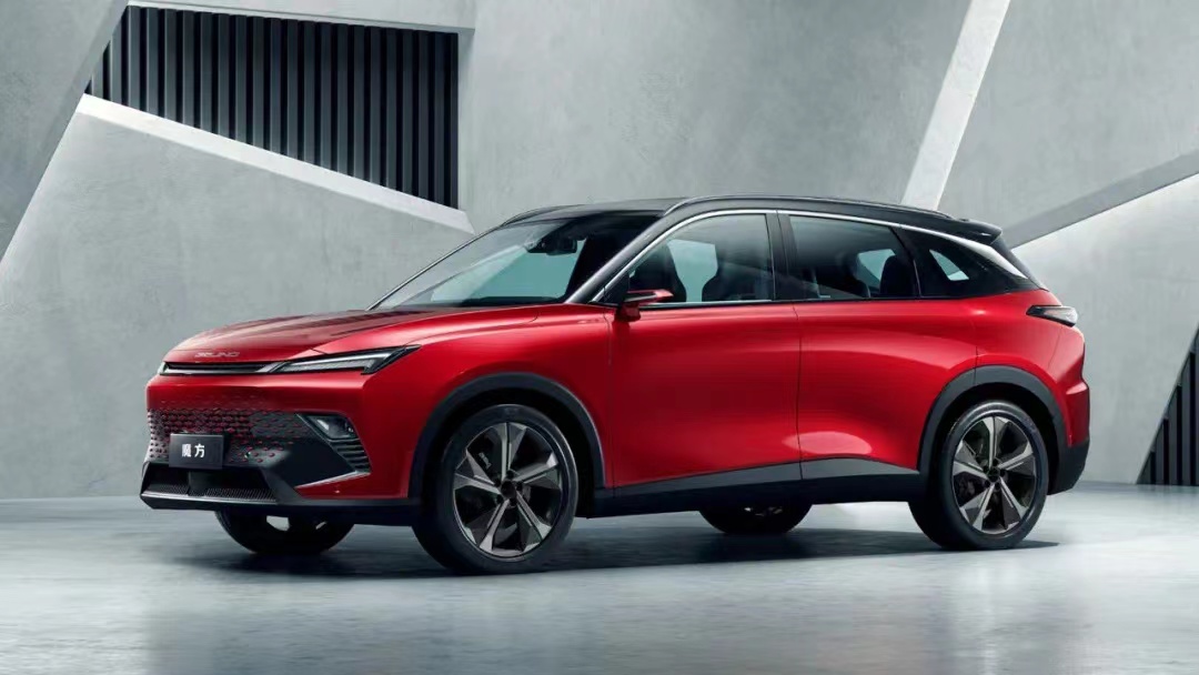 15万左右的suv科技感,25万左右北汽魔方suv车推荐