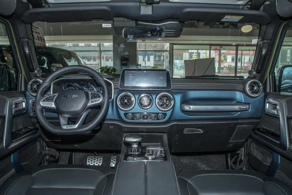 北京bj40新款2022款柴油版怎么样,bj40提车几天电池就没电