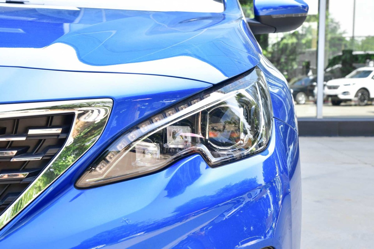 1.5t配6at油耗,准新19款1.6t的标致408值得入手吗