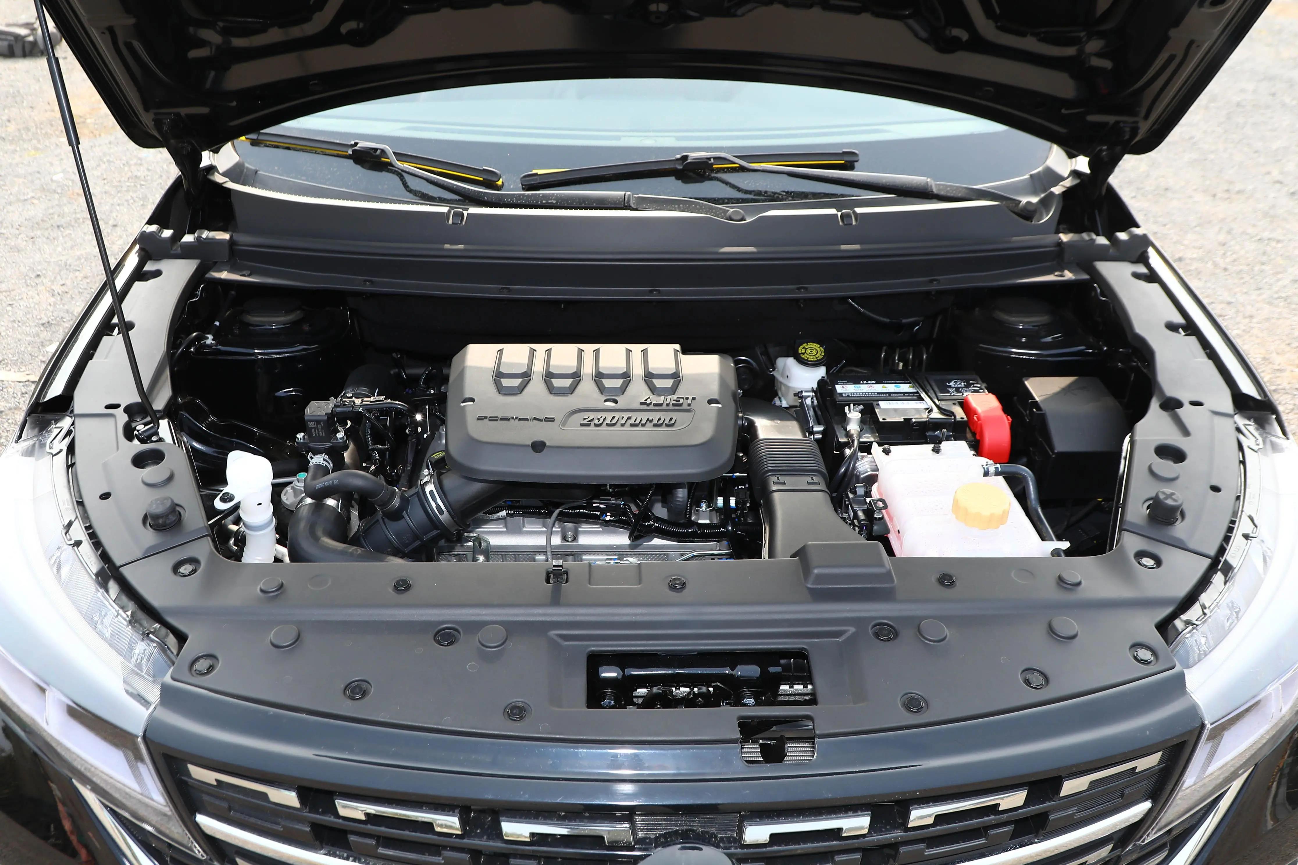 东风风行t5空间好吗,风行t5后备箱空间尺寸