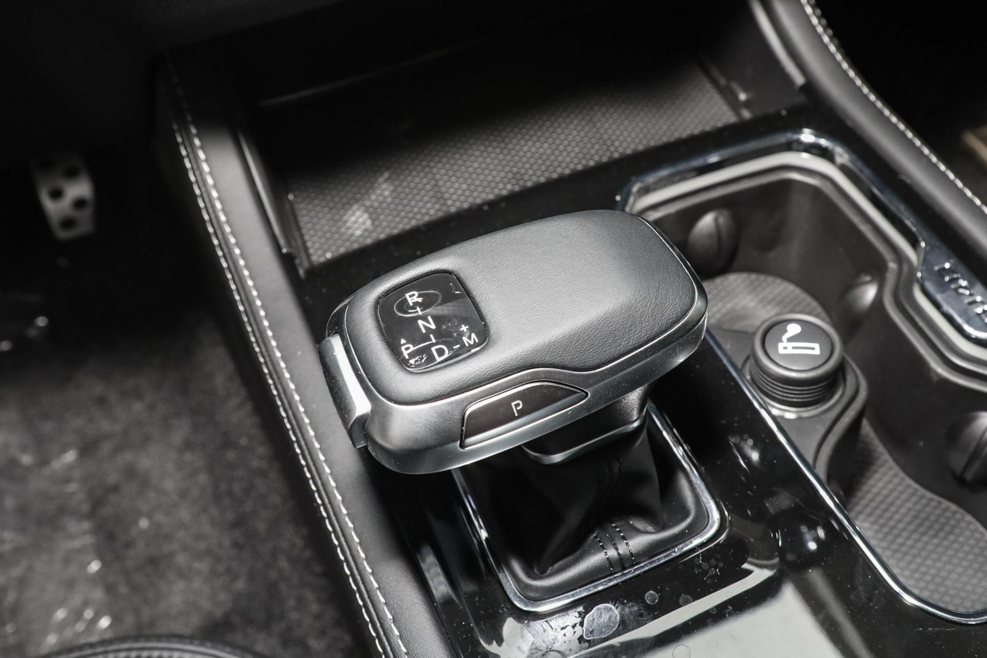 柴油bj40和坦克300越野能力对比,坦克300城市版对比bj40环塔版