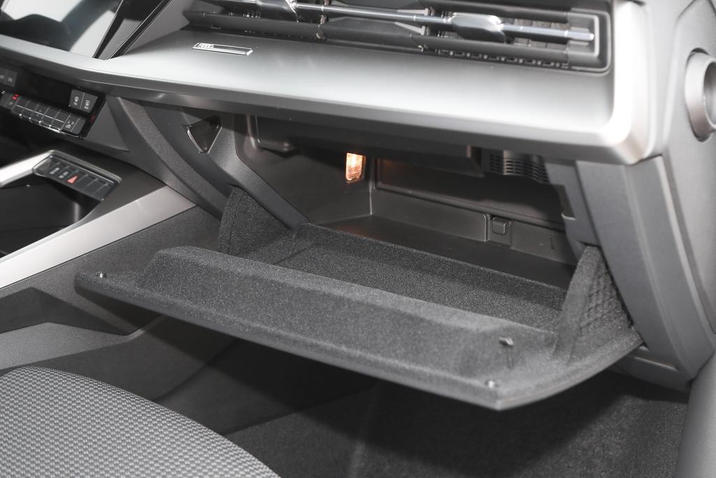 新奥迪a3是干式还是湿式,新奥迪a3预定价格