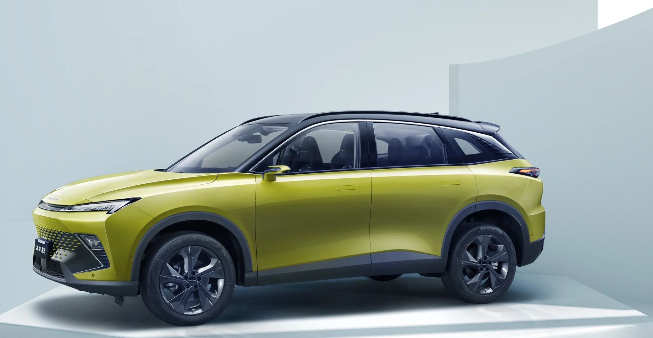 北京汽车魔方照片,北京汽车魔方用品