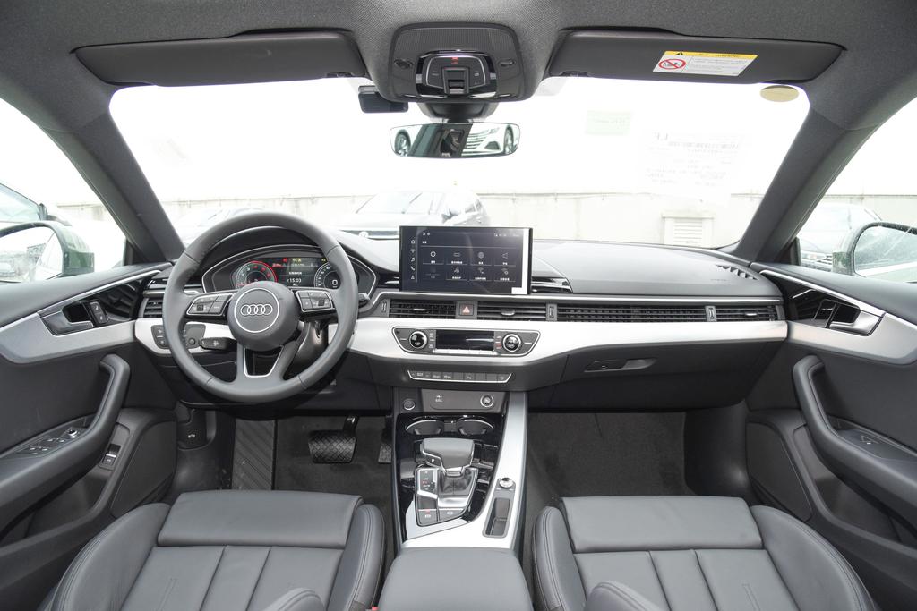 奥迪A5欢迎莅临赏鉴价格直降6.48万