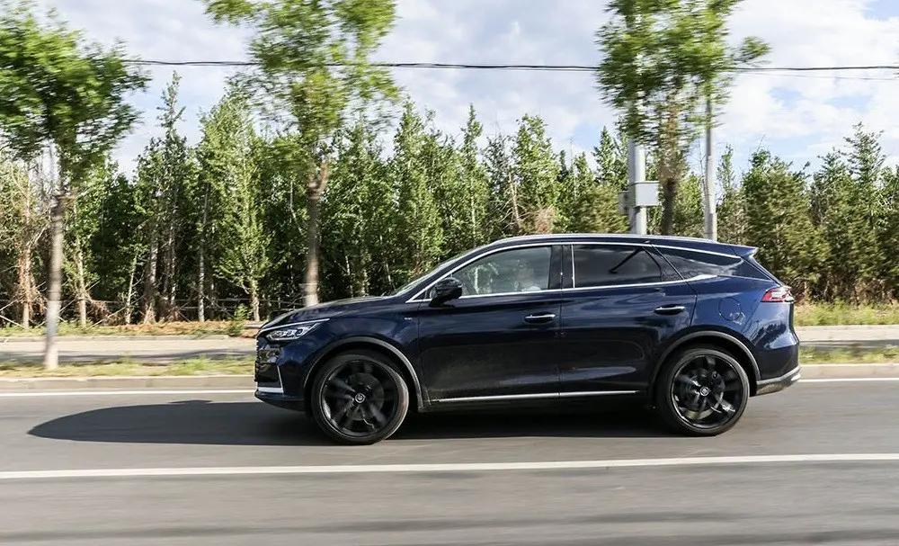 新款比亚迪唐ev七座版,顶配唐ev可以选择7座吗