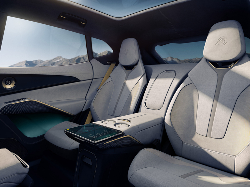 纯电动suv车型路特斯eletre,路特斯eletre纯电超跑suv二手